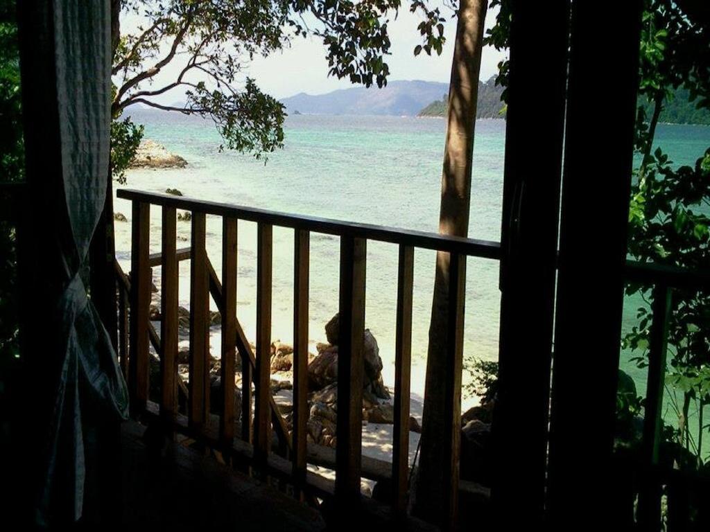Lipe Sunset Beach Resort Ngoại thất bức ảnh